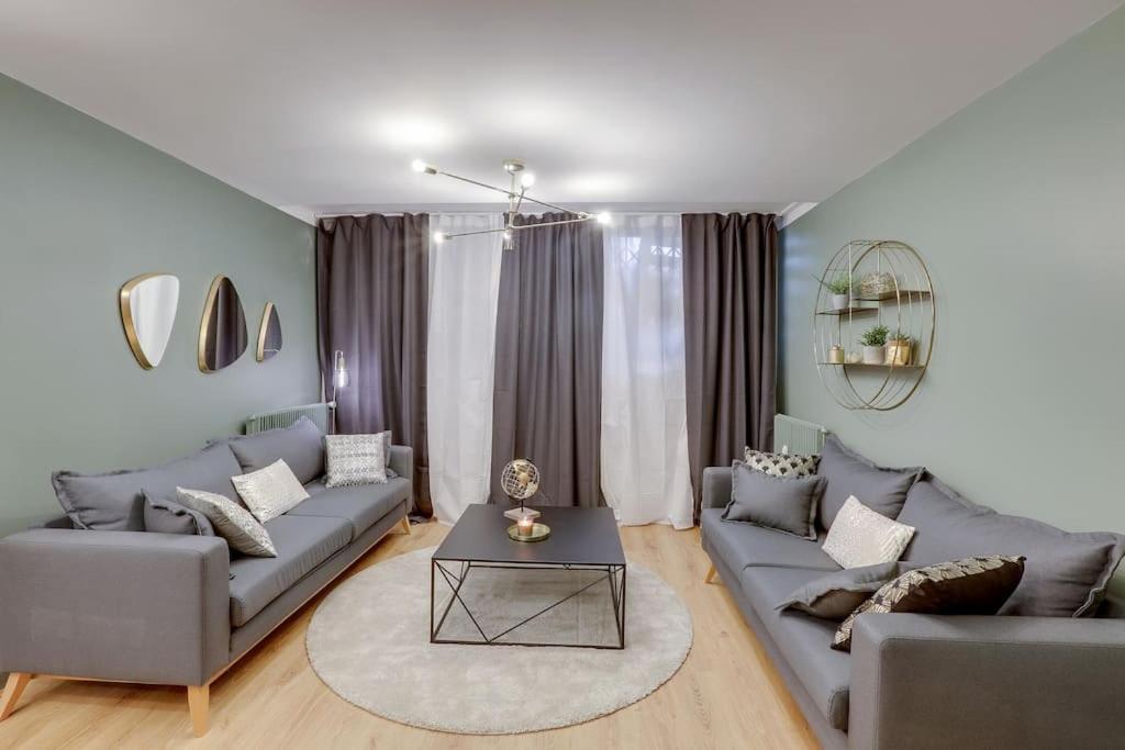 Luxueux & Spacieux Appartement, 125m2, Republique Apartment